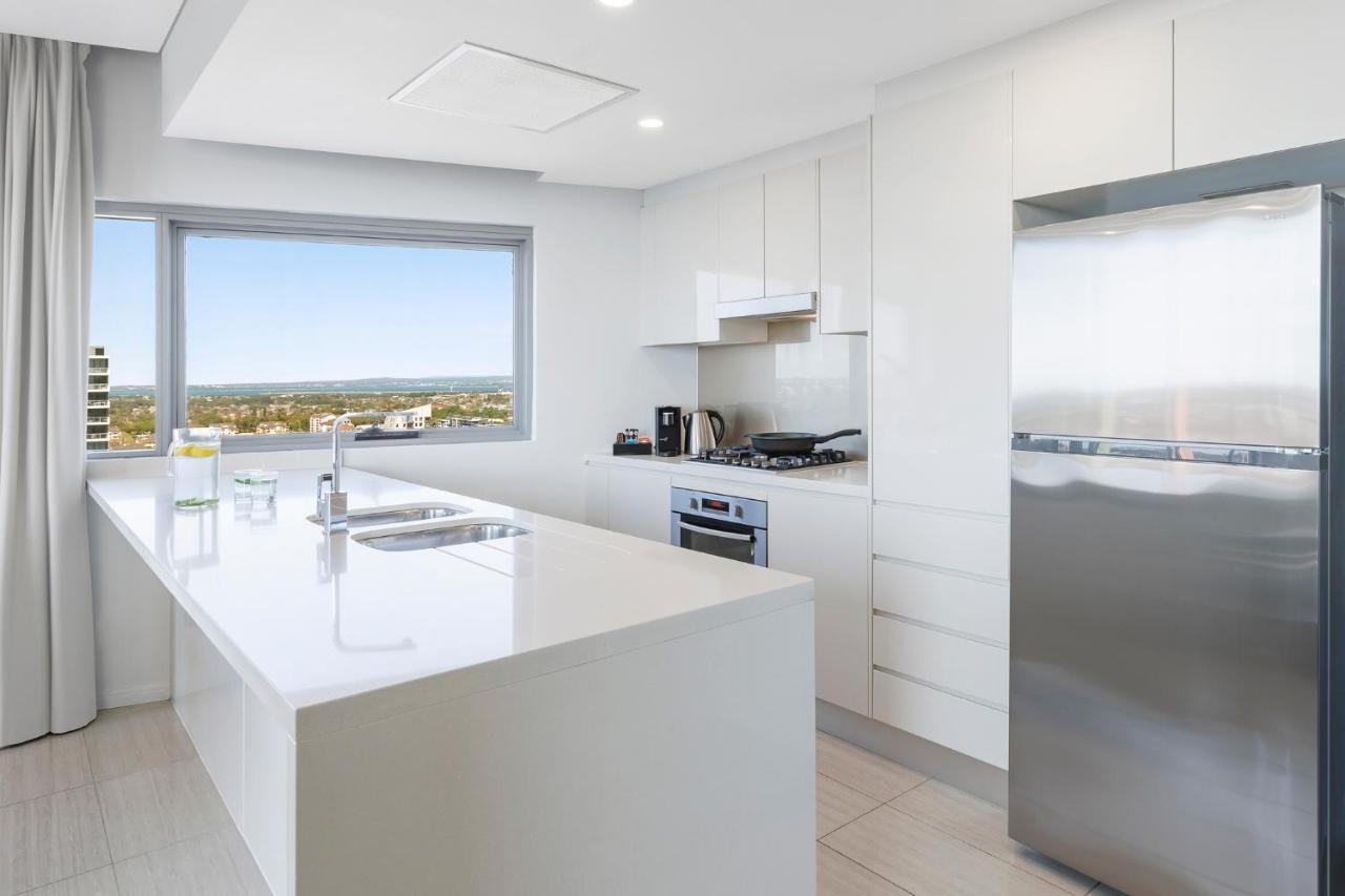Meriton Suites Zetland Сидни Екстериор снимка The kitchen of a typical apartment