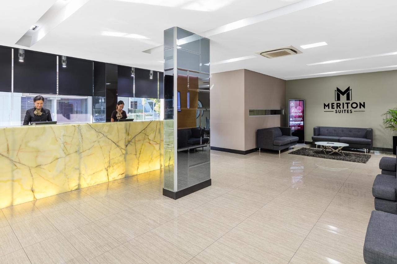 Meriton Suites Zetland Сидни Екстериор снимка Meriton Hotel
