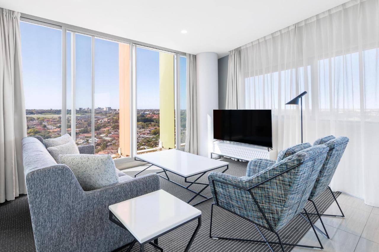 Meriton Suites Zetland Сидни Екстериор снимка