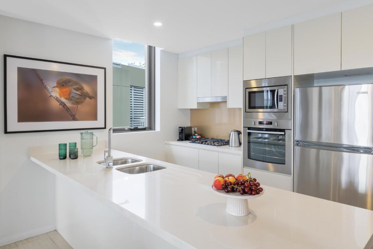 Meriton Suites Zetland Сидни Екстериор снимка A typical kitchen