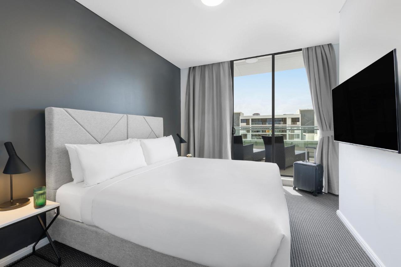 Meriton Suites Zetland Сидни Екстериор снимка Bedroom